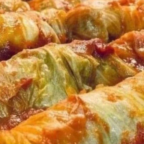 Mom's Classic Stuffed Cabbage Rolls – The Best Recipe!