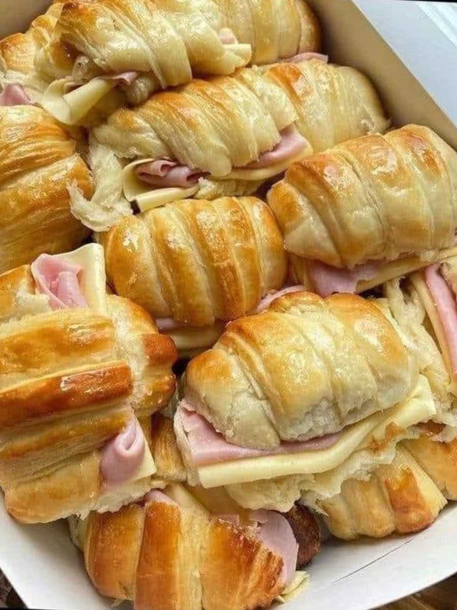 Ham and Cheese Croissant: Elevate Your Breakfast Experience